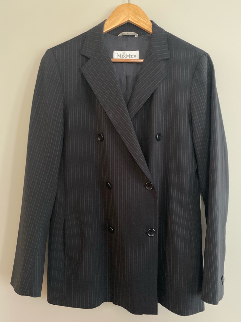 MaxMara Vintage Pinstripe Double Breasted Blazer Virgin Wool Navy US 12 (10)